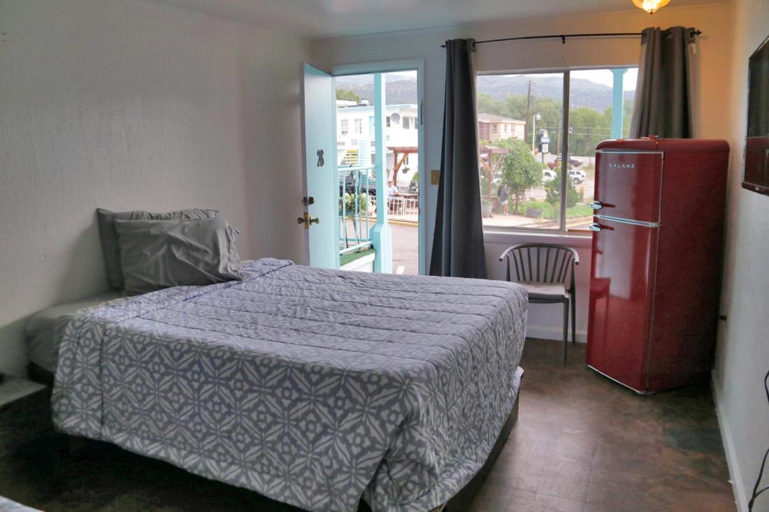 La Fon Motel Manitou Springs Buitenkant foto